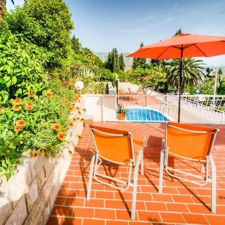 Nina- Studio With Terrace And Partial Sea View Appartement